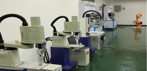 西南地区首个机器人工程本科专业落户重庆文理