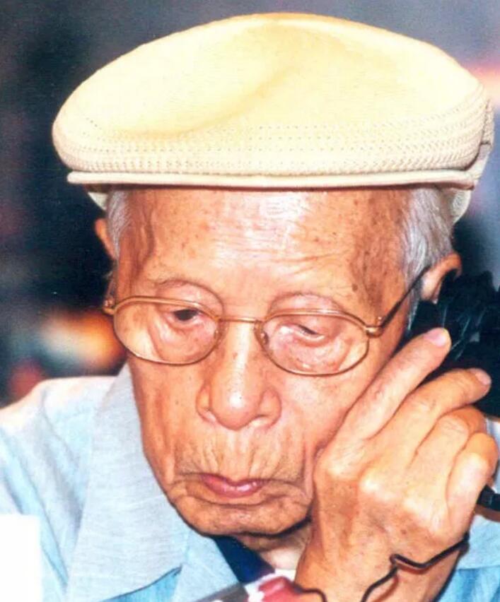 老记回忆党代会采访:七天七夜发表近百篇新闻