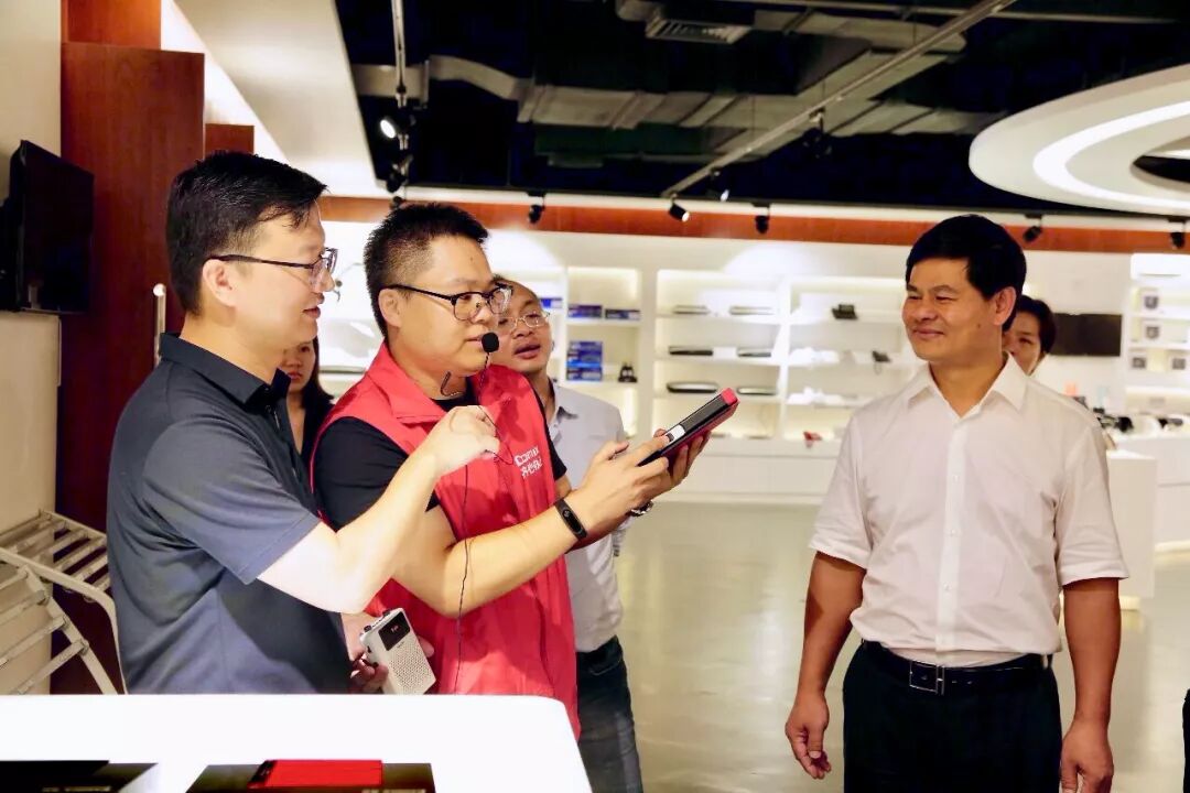 业绩长虹丨齐心集团复牌后首迎大批机构调研