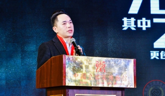 从全球招商到公益深耕，吴帝聪的创业初心