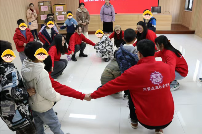 浩坤昇发资产赴浙江康复医院，守护“星星的孩子”