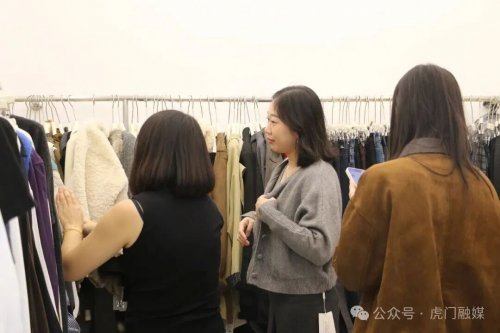 睇秀、买衫！2025虎门富民时装节掀起购物狂潮