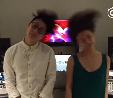 孙燕姿林俊杰迎新春晒搞怪视频头部不停摇晃（图）