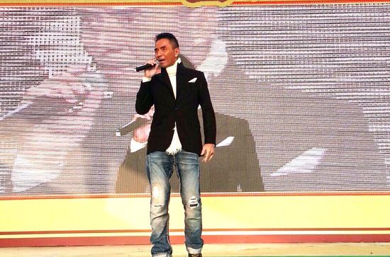 林利出席香港美食博览会 热歌组曲点燃冬日