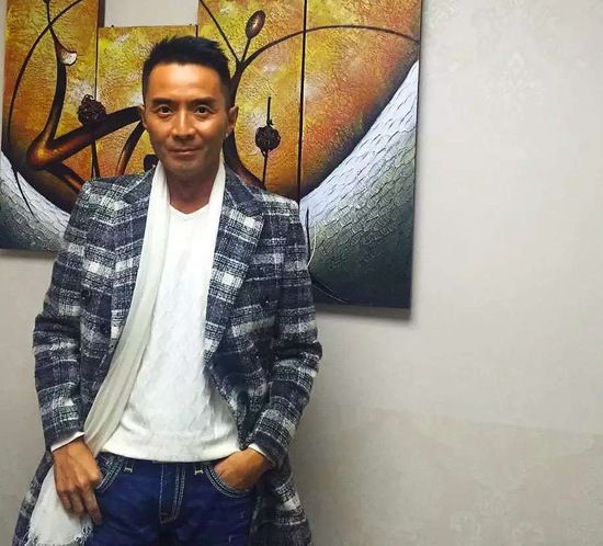 林利出席香港美食博览会 热歌组曲点燃冬日