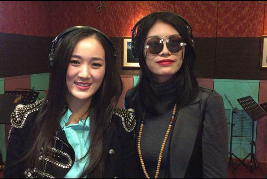 汪峰前妻也抢头条 曝葛荟婕发单曲疑汪峰送情歌