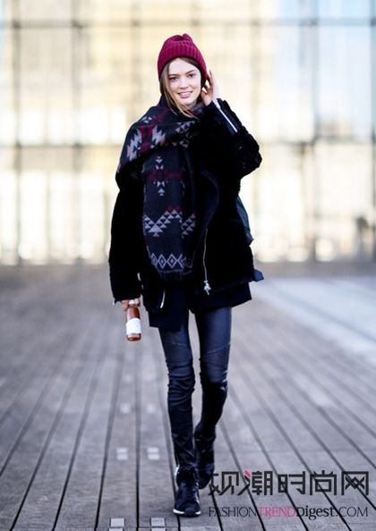 花式围巾为你的搭配点睛